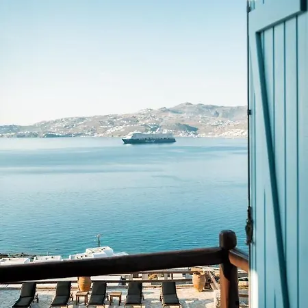 Of Memories * Glastros (Mykonos)