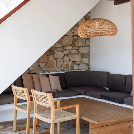 فيلة Of Memories Glastros (Mykonos)